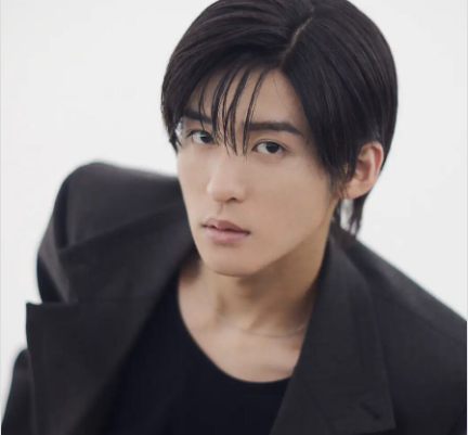 目黒蓮さん