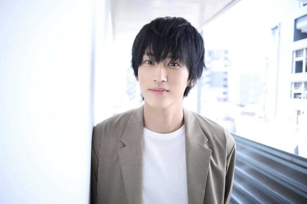 杉野遥亮さん